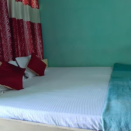 Goroomgo Tapati Villa Puri Exterior photo